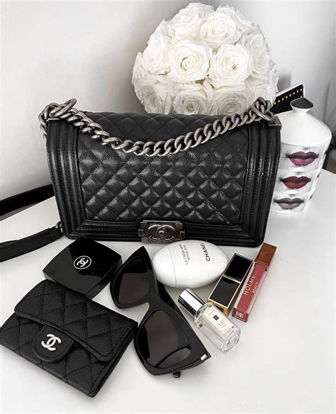 boy chanel handbag materials|Chanel boyfriend bag small.